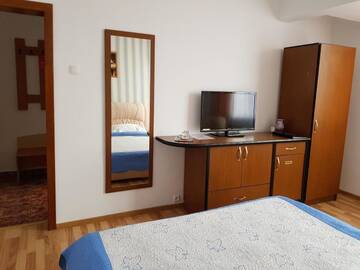 Фото номера Стандартный двухместный номер с 1 кроватью Отель Hotel Solar г. Фокшани 4