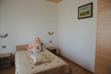Фото номера Стандартный двухместный номер с 1 кроватью Гостевой дом Casa Rustica г. Фокшани 4