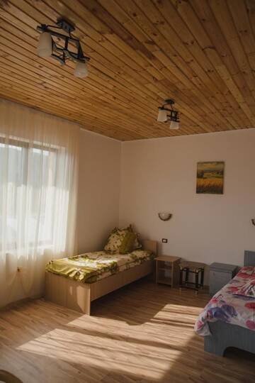 Фото номера Трехместный номер Гостевой дом Casa Rustica г. Фокшани 6